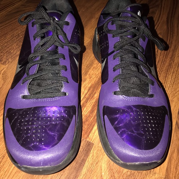 kobe v purple